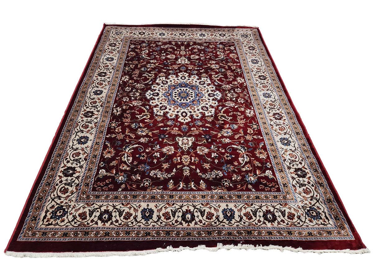 Persian Design Machine Made Carpet - 230 x 160 CM