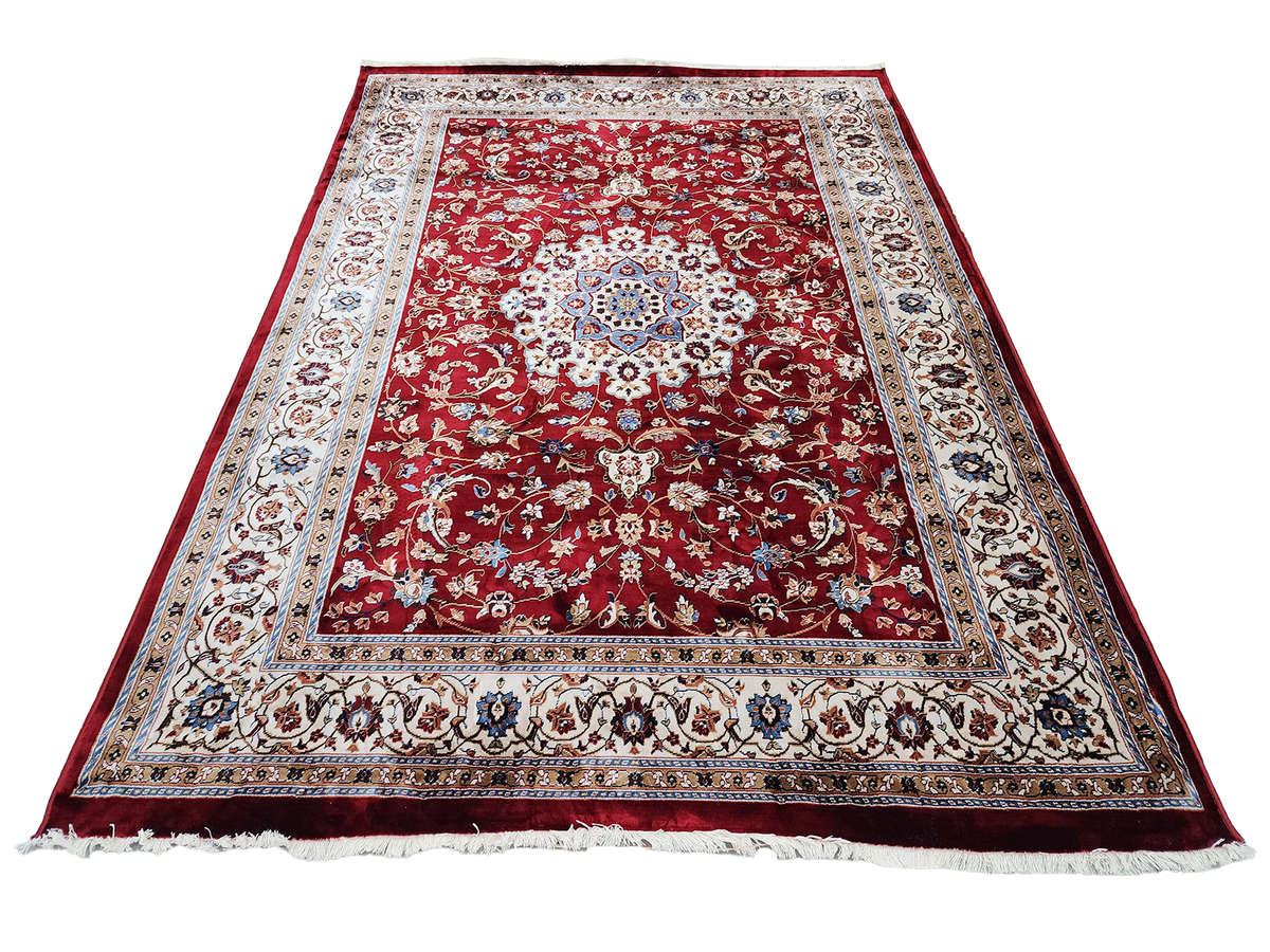Persian Design Machine Made Carpet - 230 x 160 CM