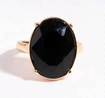 Pectoral Ring - Black Oval Stone