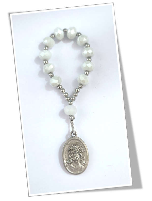 Ecce Homo Finger Rosary in White Glass Crystals
