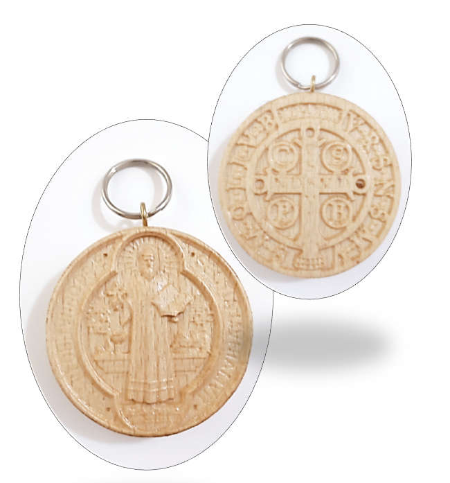 St Benedict Key ring in Beechwood