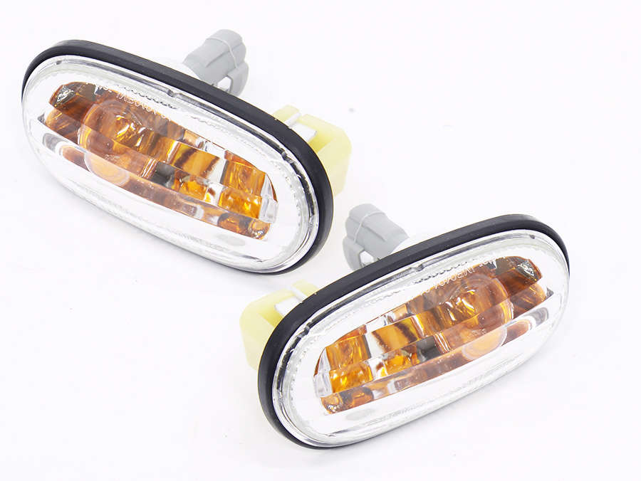 Toyota Tazz/Corolla Rxi Crystal Side Fender Indicators (pair)