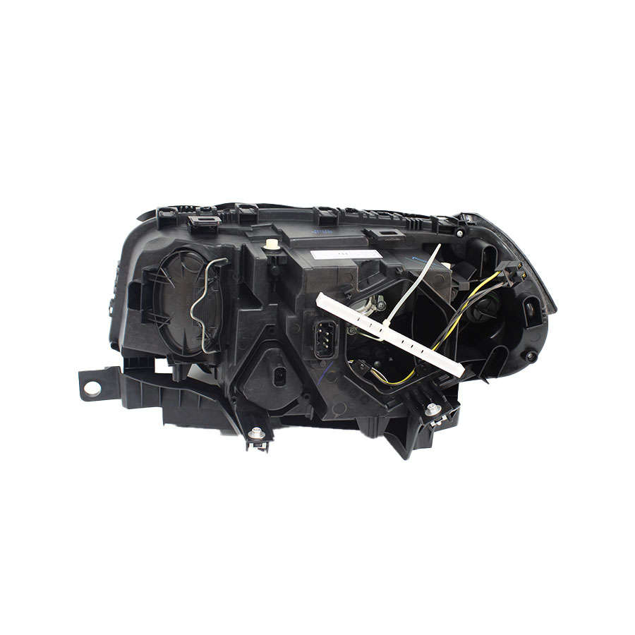 Bmw X3 E83 2004 Replacement Headlight (RHS)(non-oem) - with socket