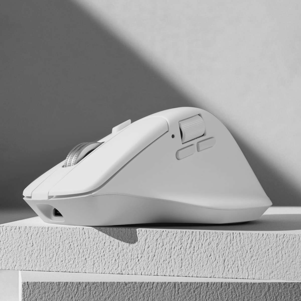 Keychron - M6SB72 1K Wireless Mouse (BT/2.4GHz/Wired) with Huano silent Micro switch and premium ...