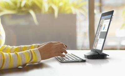 Logitech P710e Wireless Mobile Speakerphone (Black)