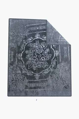 Luxury Mink Blanket - Carved Detail - 5 kg