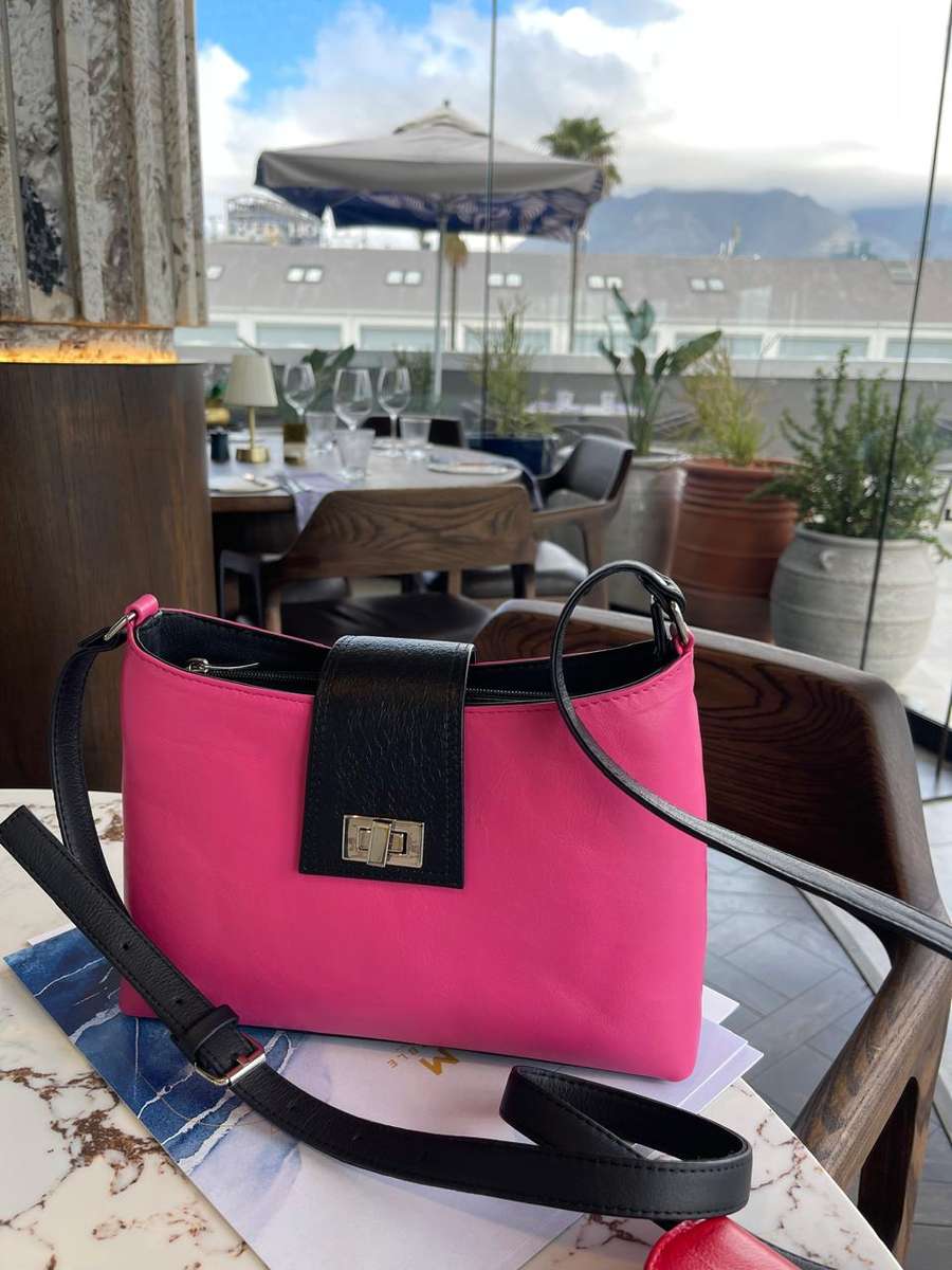Seni leather handbag - pink (Ready to ship)