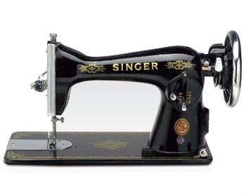 SINGER 15CH Sewing Machine with Handle and 196 Carry Case