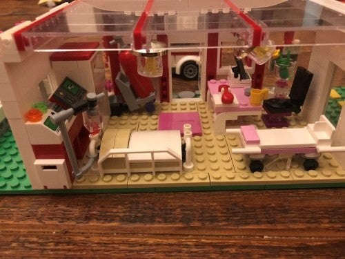 Xingboa - Girl City Hospital (Lego Compatible)