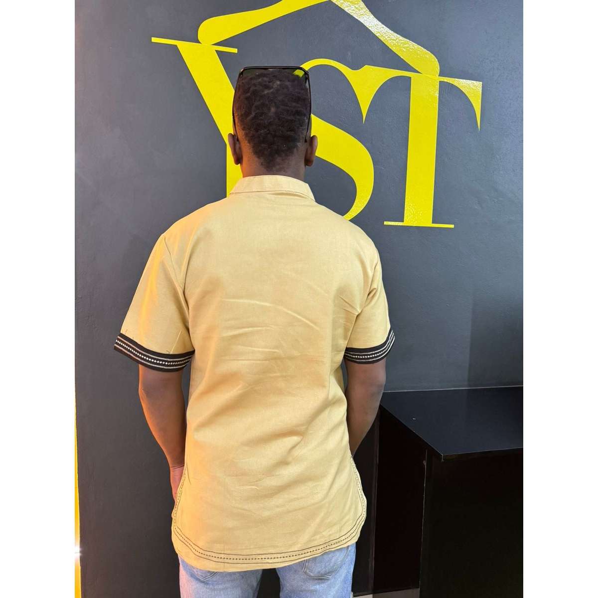 Mens African Vintage Embroidered T-Shirt