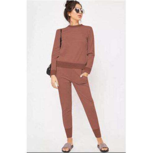Comfortable Stylish Tracksuit Set
