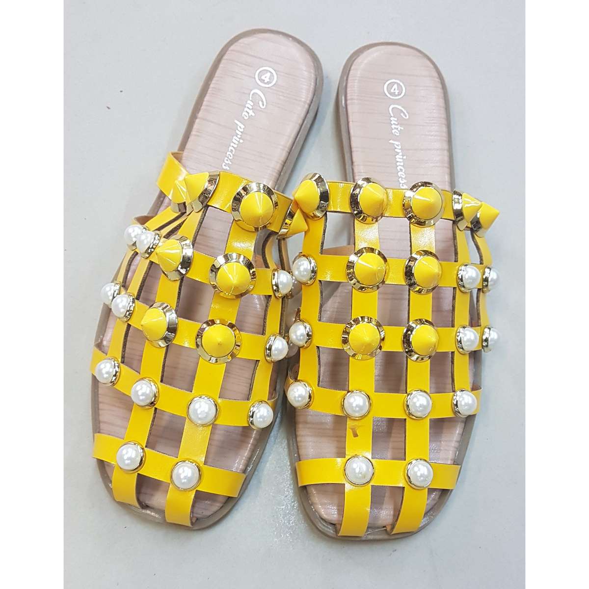 Studded Flat Sandals - YELLOW / 3