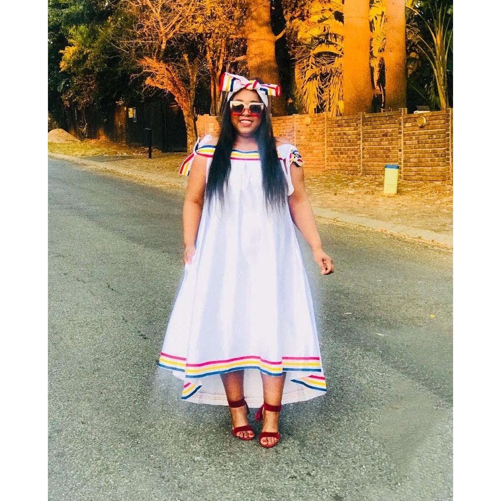 Shoulder Tied Bubble Dress - WHITE / L