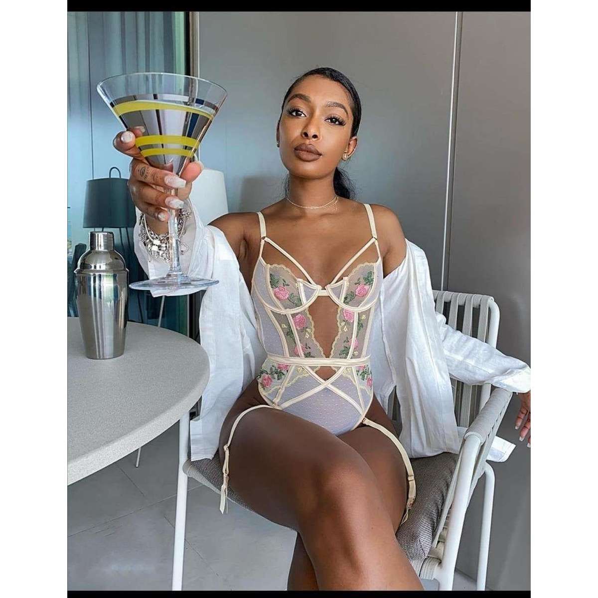 Floral Embrodiery Lace Lingerie - M