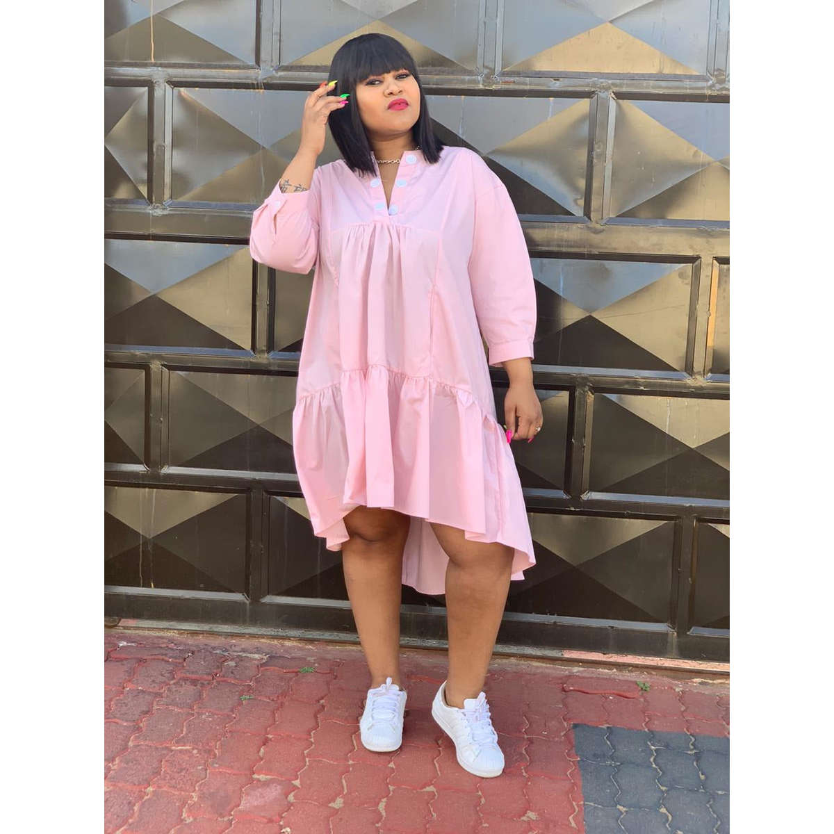 V-Neck Butoon Bubble Dress - BLACK / 48