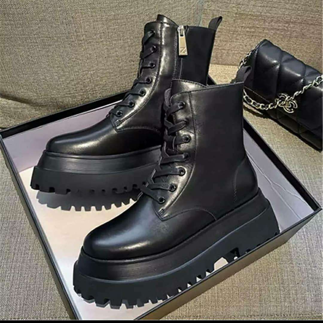 Platform Leather Ankle Boots - BLACK / 4