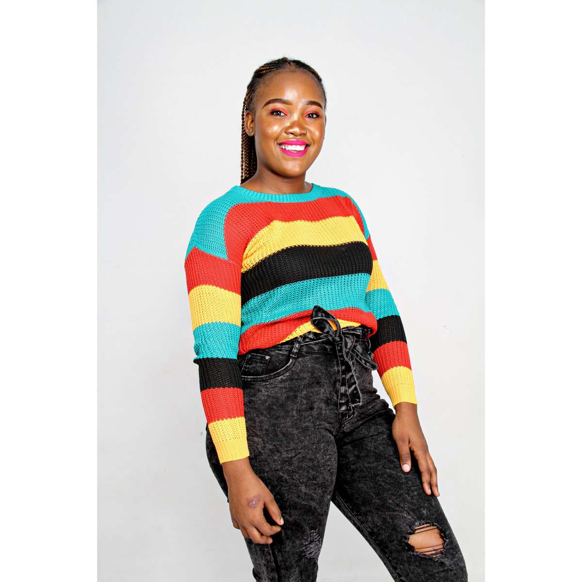 High Wasted Black Belted skinny jeans - 32