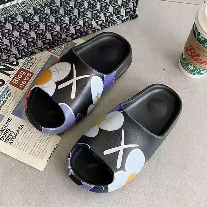 Cute Cartoon Serrated Breathable Flip Flops - BLACK / 8/9