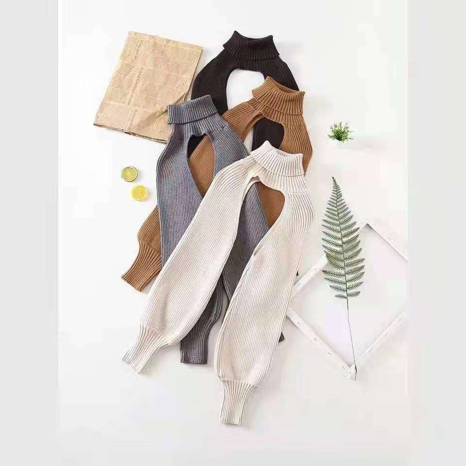 Turtleneck Crop Top Sweater - BLACK / 32-38