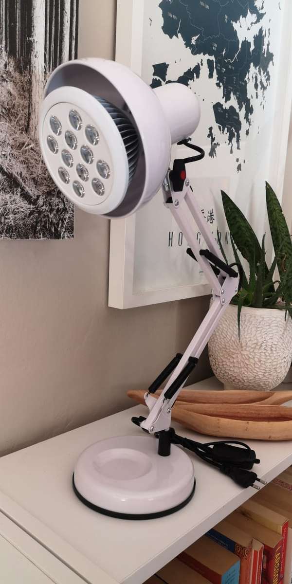 Near Infra Red Light Therapy Lamp - Desk Lamp / Ideal for therapist or personal use
