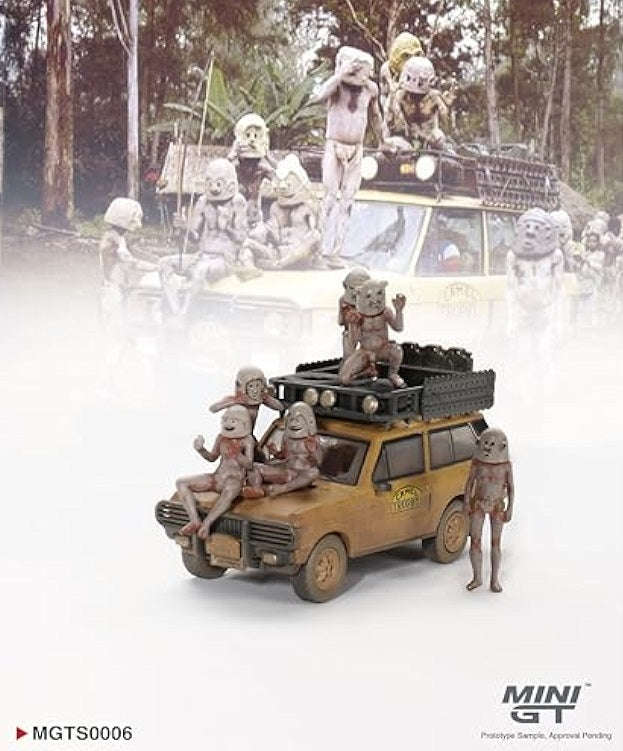 Mini GT Range Rover 1982 Camel Trophy Papua New Guinea 1:64 Model
