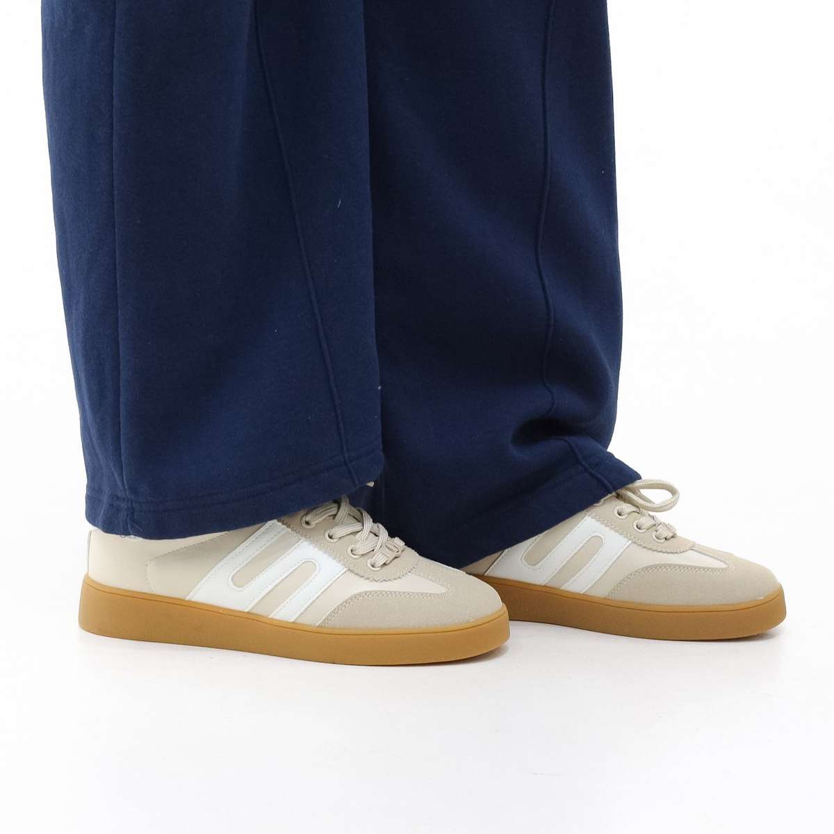 Bamba low lace-up casual sneaker
