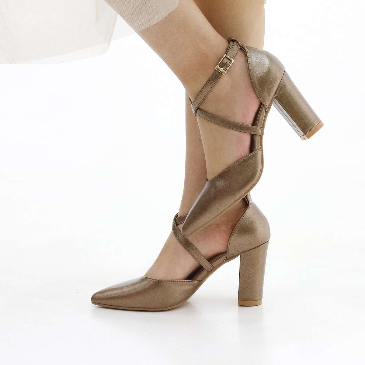 Fomo block 8.5 cm  heel open waist cross over belts