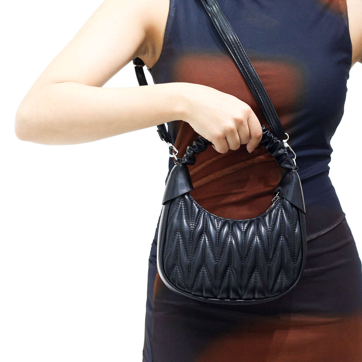 Olca quilted shoulder bag with handle