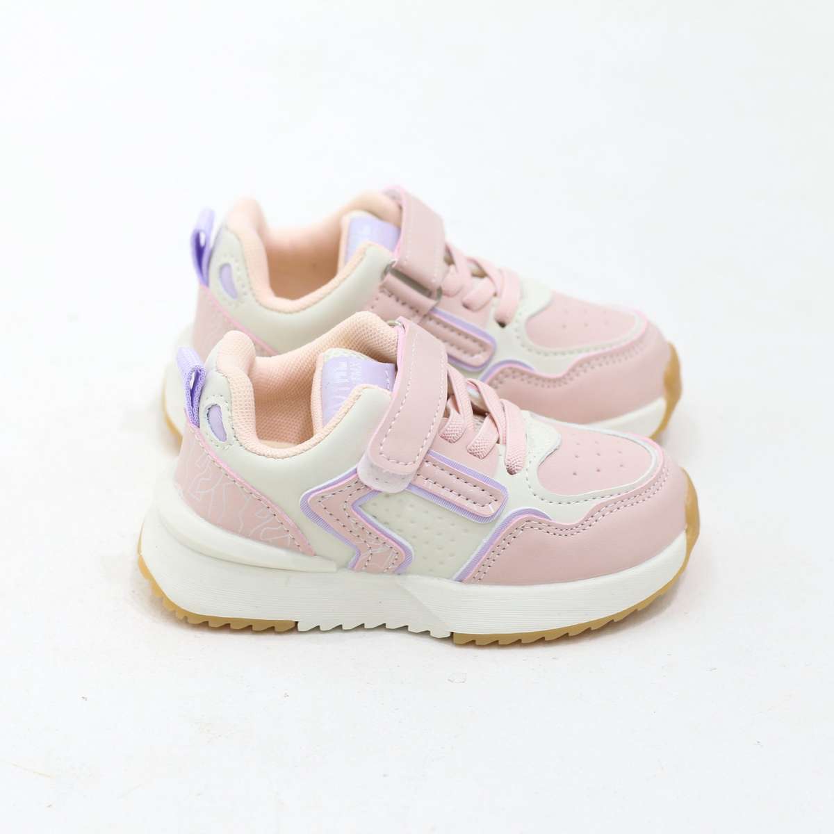 Acro infant girls lace up possession sneaker