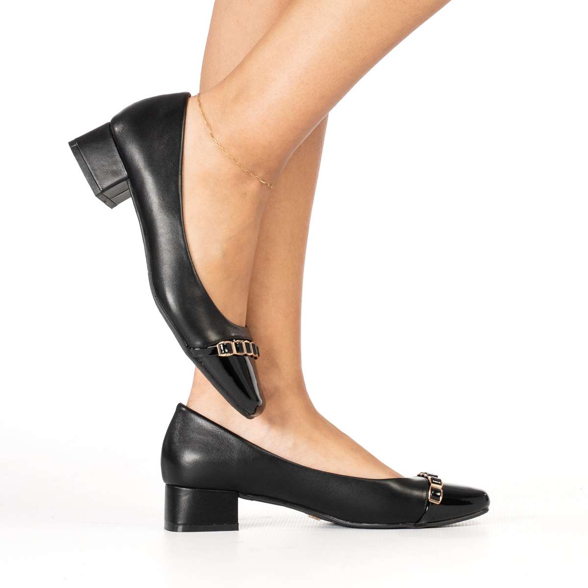 Aylani women's elegant chain detail low block heel