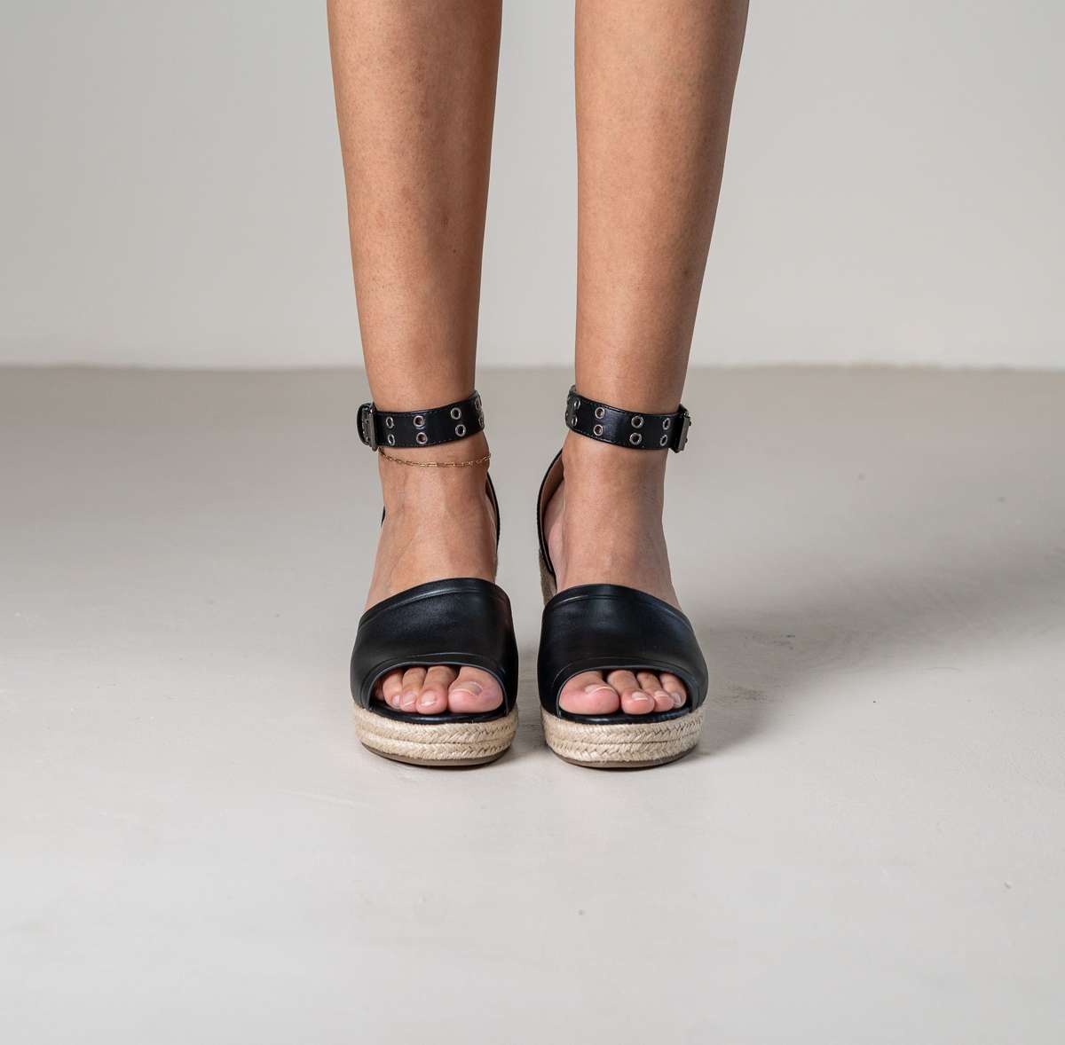 Mitohi wedge sandals with ankle strap and open toe