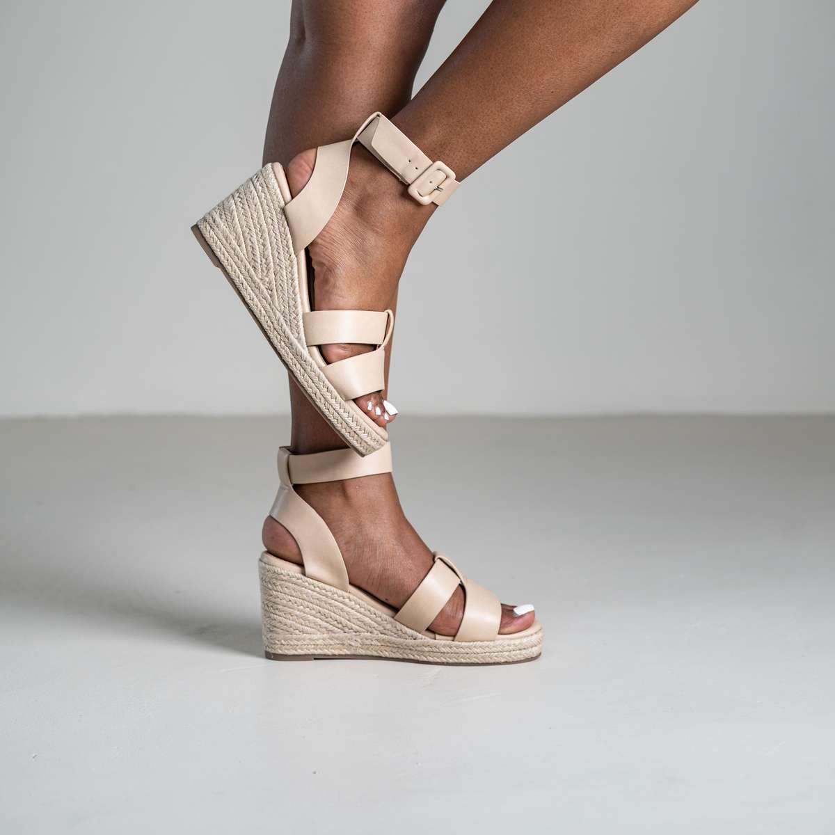 Tohima wedge sandals with crisscross straps and ankle strap