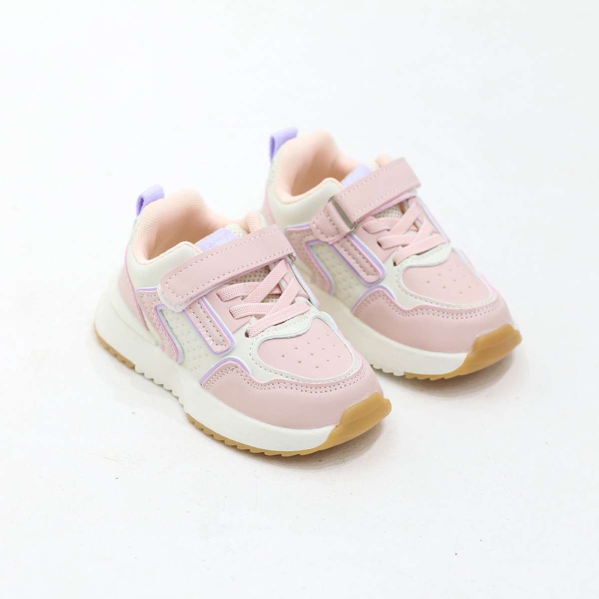 Acro baby girls lace up possession sneaker