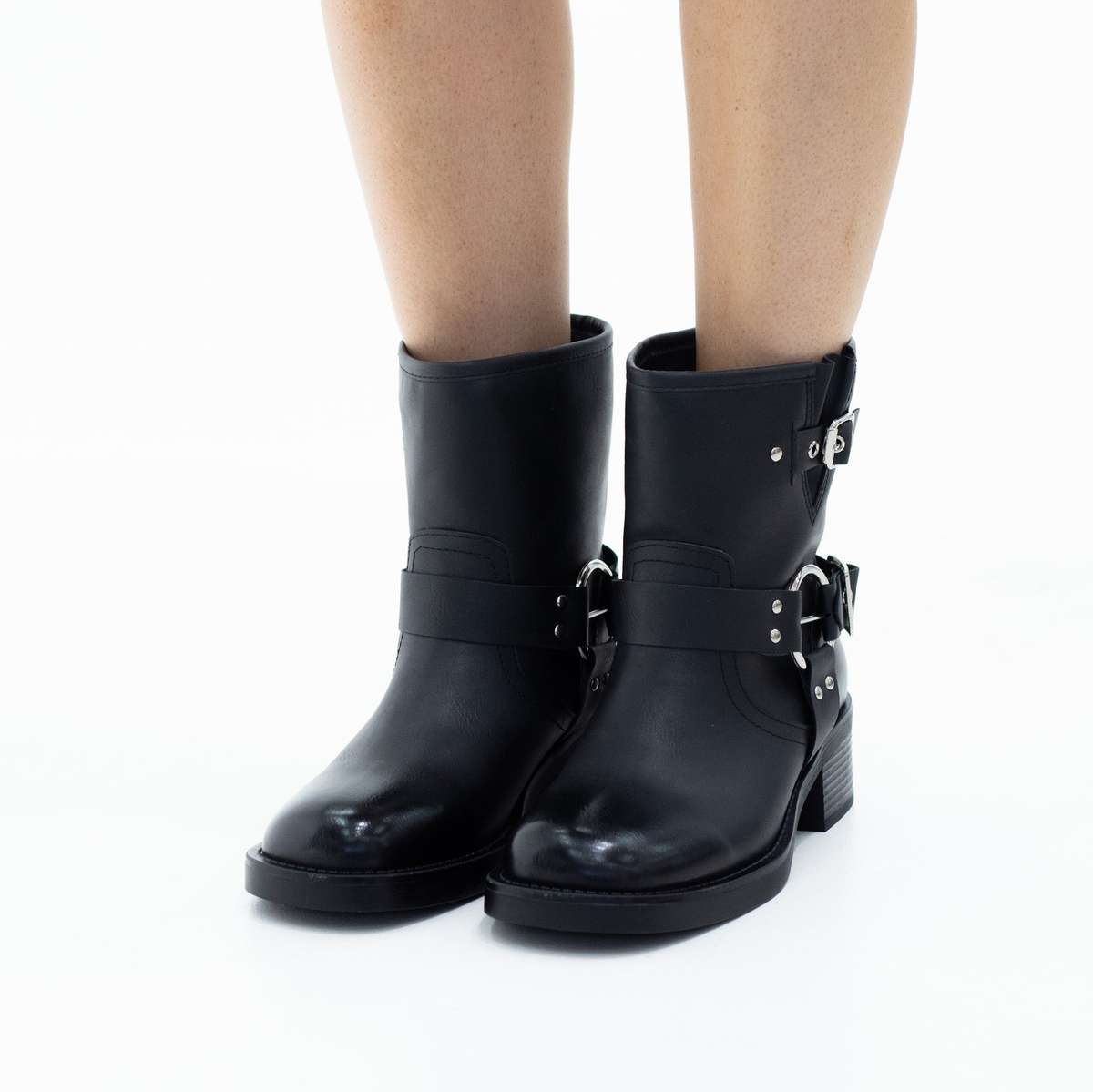 Brumby 4cm flat heel double belt buckle detailed ankle boot black