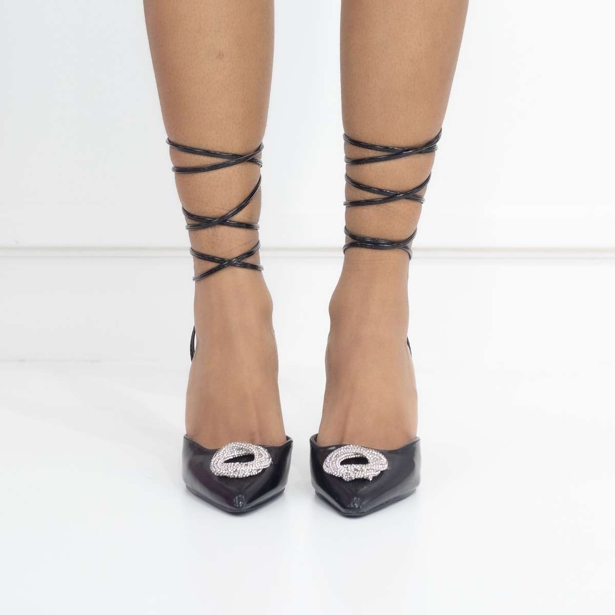 Cupid tie up pointy heel with a round diamond trim black