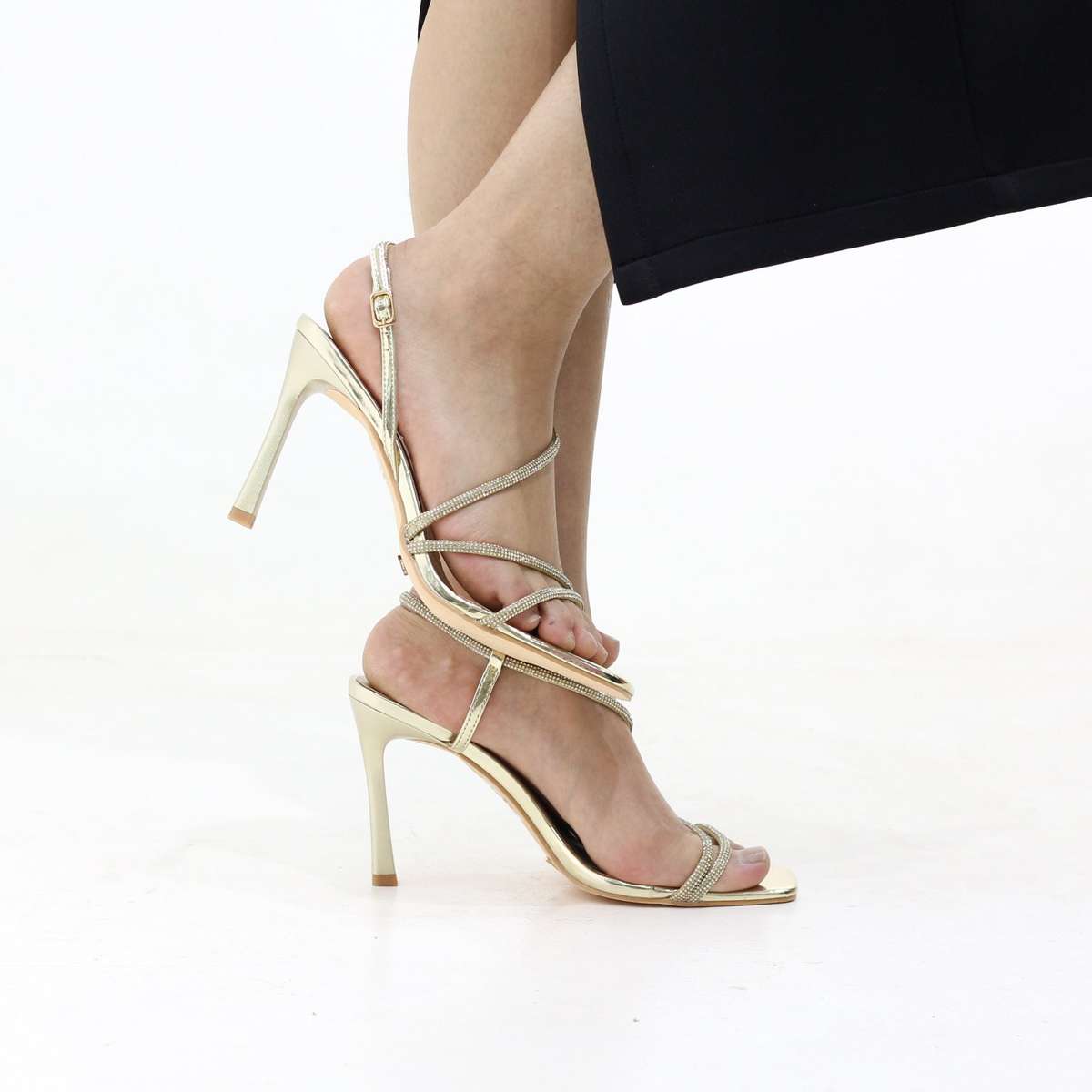 Dash stiletto 9.5cm heel with ankle strap with buckle