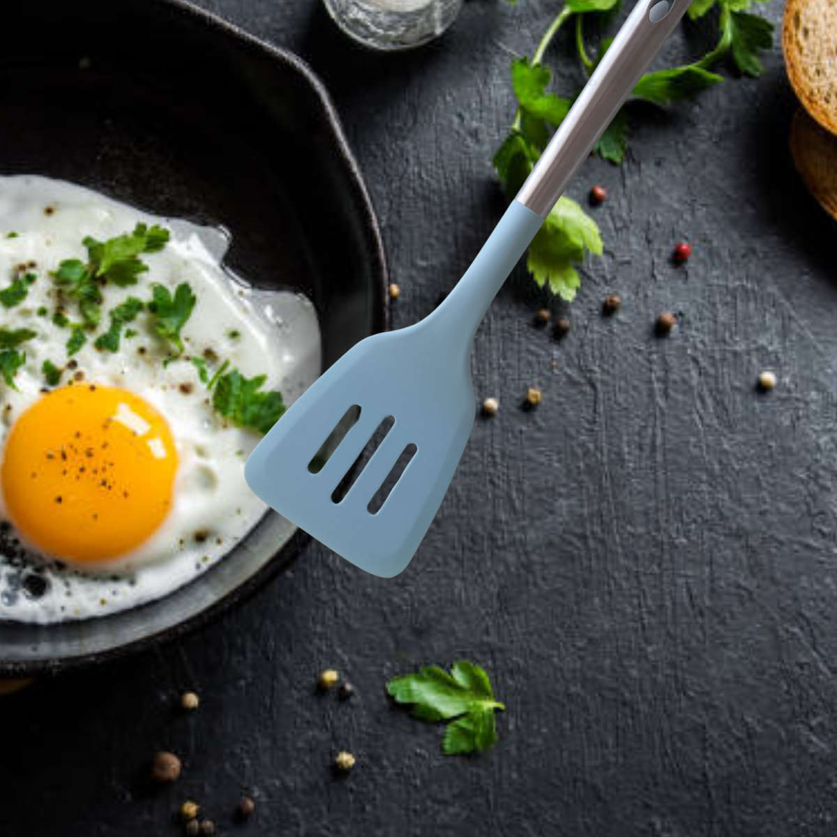 Xclusive Nylon Egg Spatula Non-Stick Heat Resistant