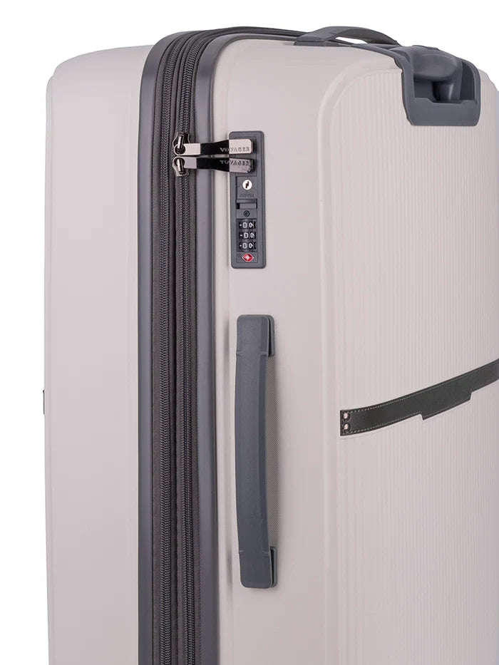 Voyager Traveler 65cm Medium Check-In White