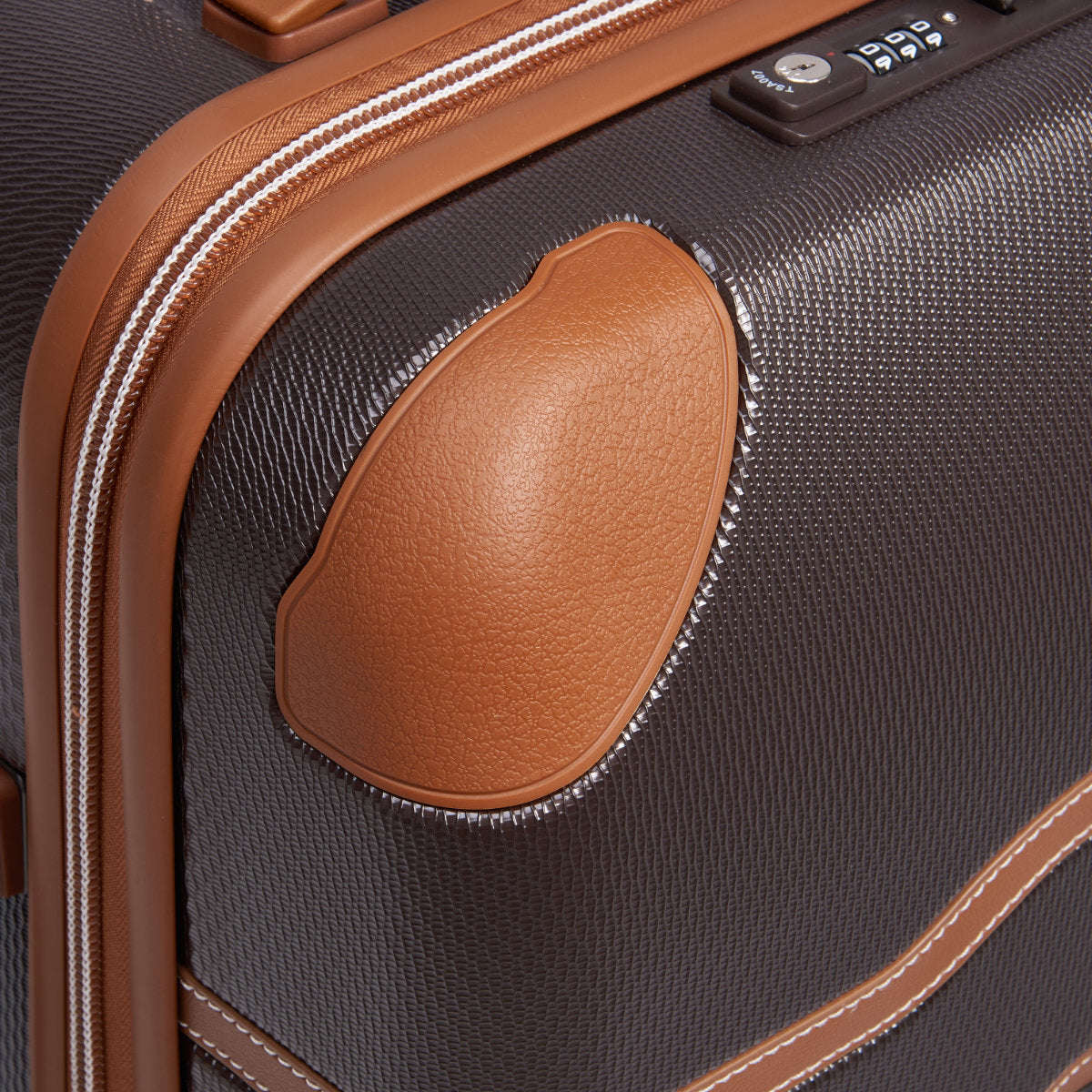 Delsey Chatelet Air 2.0 82cm 4DW Trolley Case Choclate