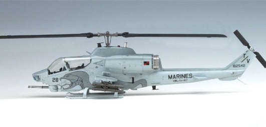ACA12116 - Academy AH-1W Super Cobra 1/35