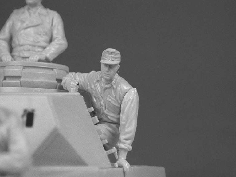 MINA35283 - (1/35) - German Tank Crew