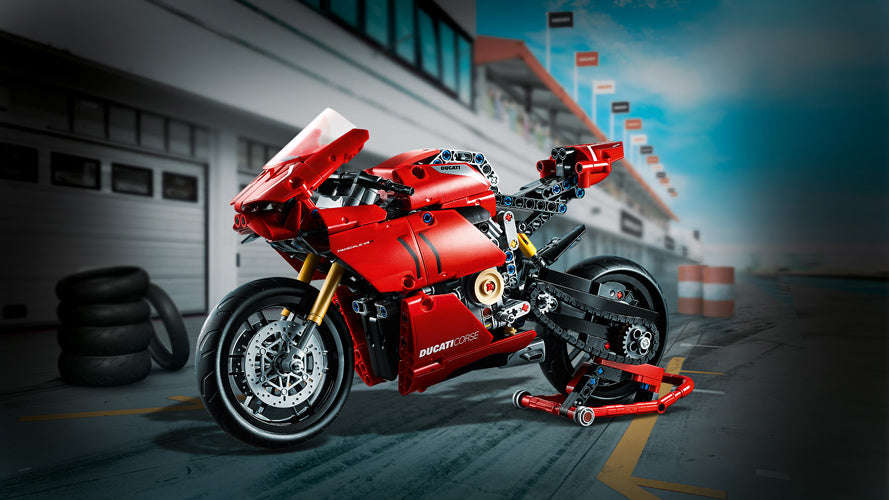 LEGO Technic Ducati Panigale V4 R 42107