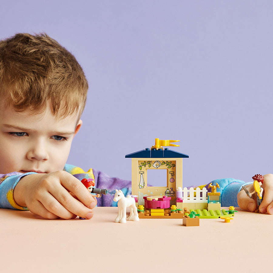 LEGO Friends Pony-Washing Stable Building Kit 41696
