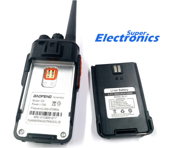 Durable handheld two way radio 400-470MHz Walkie Talkie