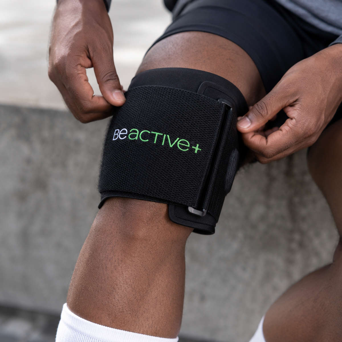 Remedy Health BeActive Plus Knee Brace  Adjustable Compression Knee Support for Everyday Stabi...