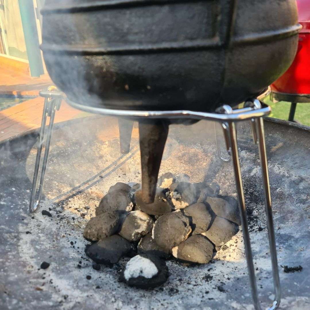 Lifespace Potjie, Dutch Oven or Grid Tripod - Collapsible