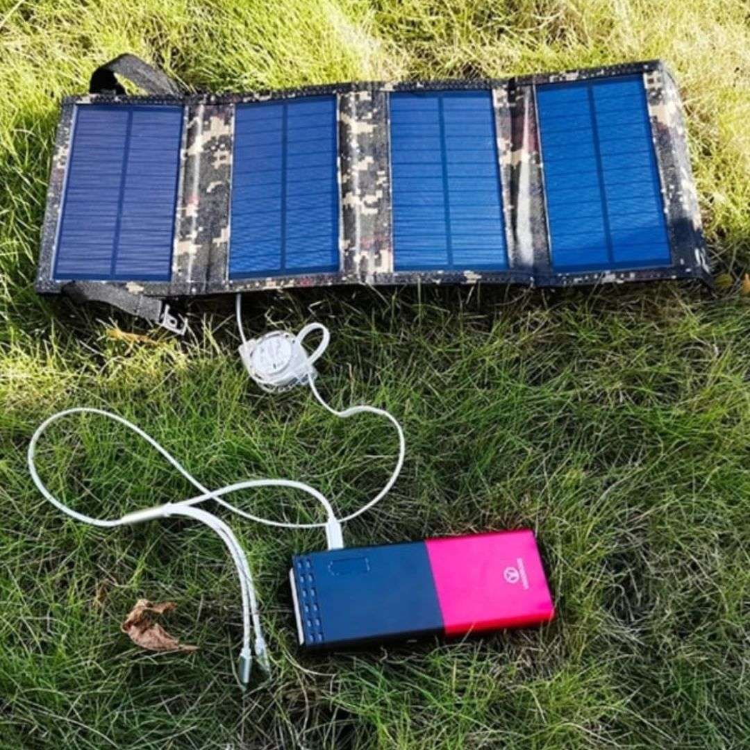 Lifespace VG Solar Power Kit with Solar Panel, Power Banks & Accessories Gold