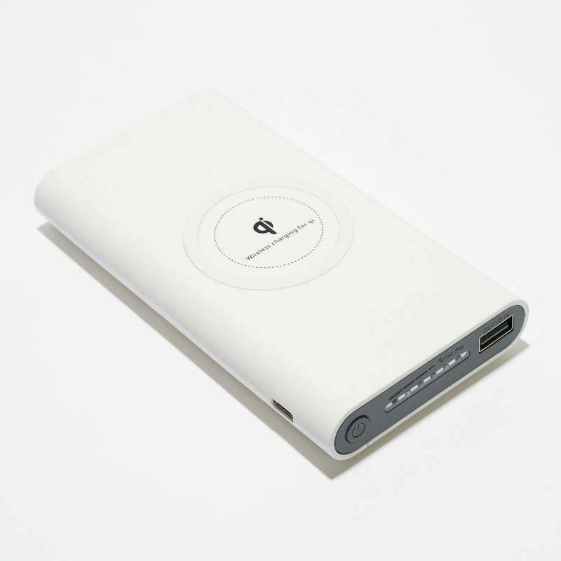 Wireless Smartphone Charger Qi 15000mah Powerbank - BLACK