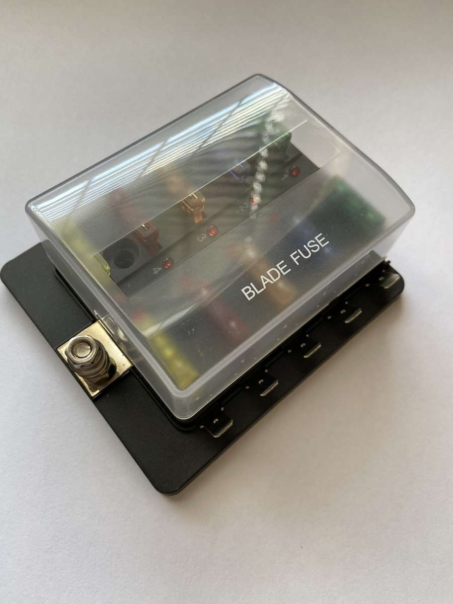 10 Way Blade Fuse Box with LED - Spade Terminal