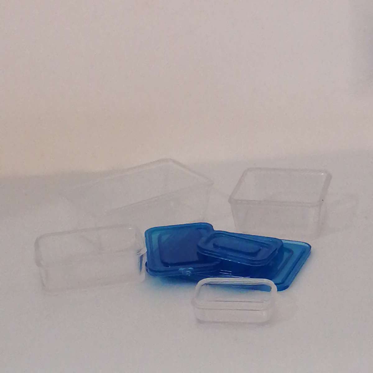 Plastic "Tupperware" Set (Miniature, suitable for Printer's Tray)
